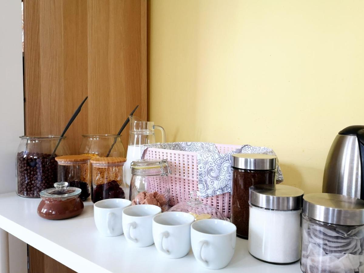 Hostel Kamienica Rynek 7 คาโตวีตเซ ภายนอก รูปภาพ