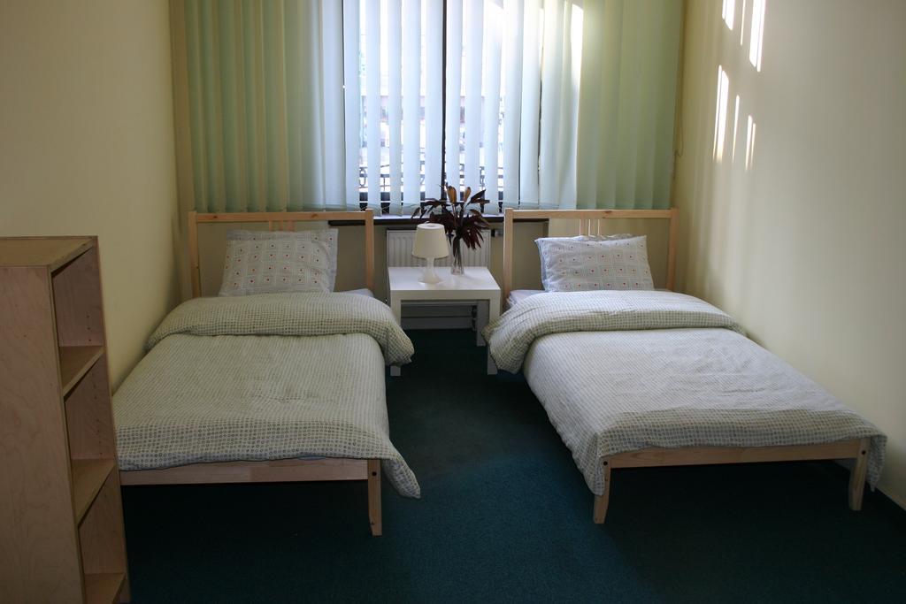 Hostel Kamienica Rynek 7 คาโตวีตเซ ห้อง รูปภาพ