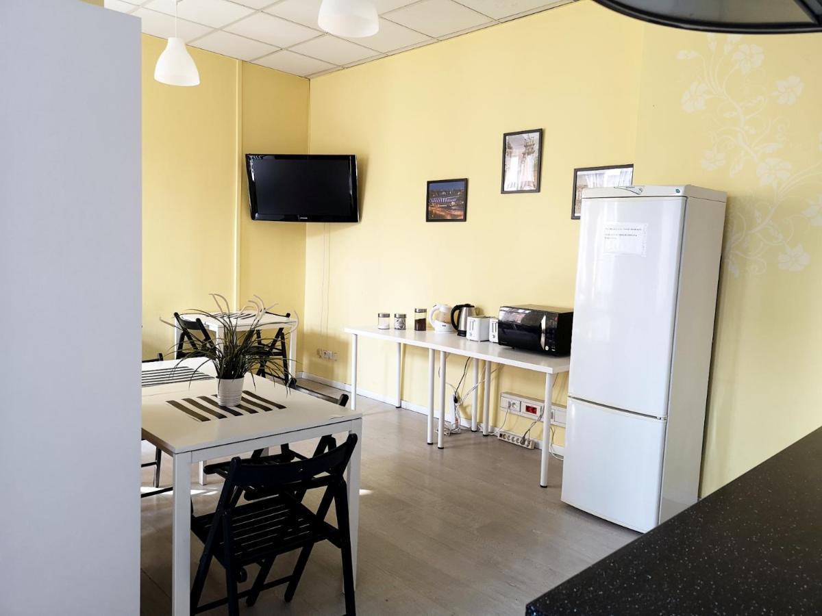 Hostel Kamienica Rynek 7 คาโตวีตเซ ภายนอก รูปภาพ